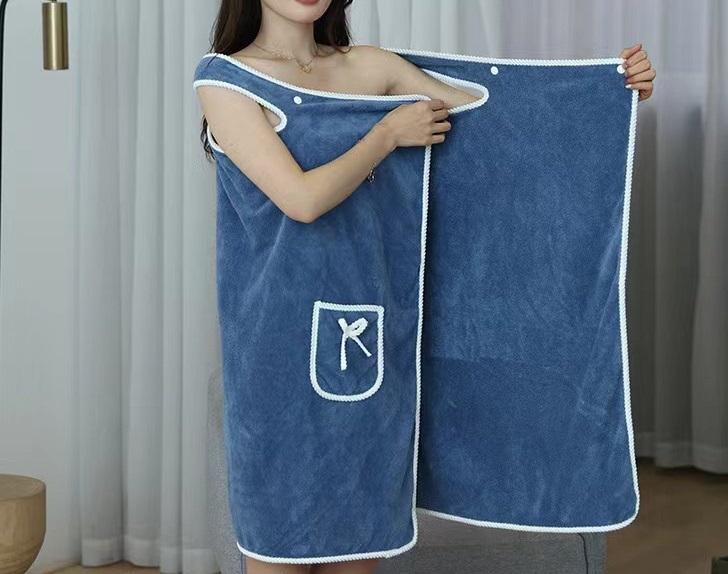 สีน้ำเงินเข้ม