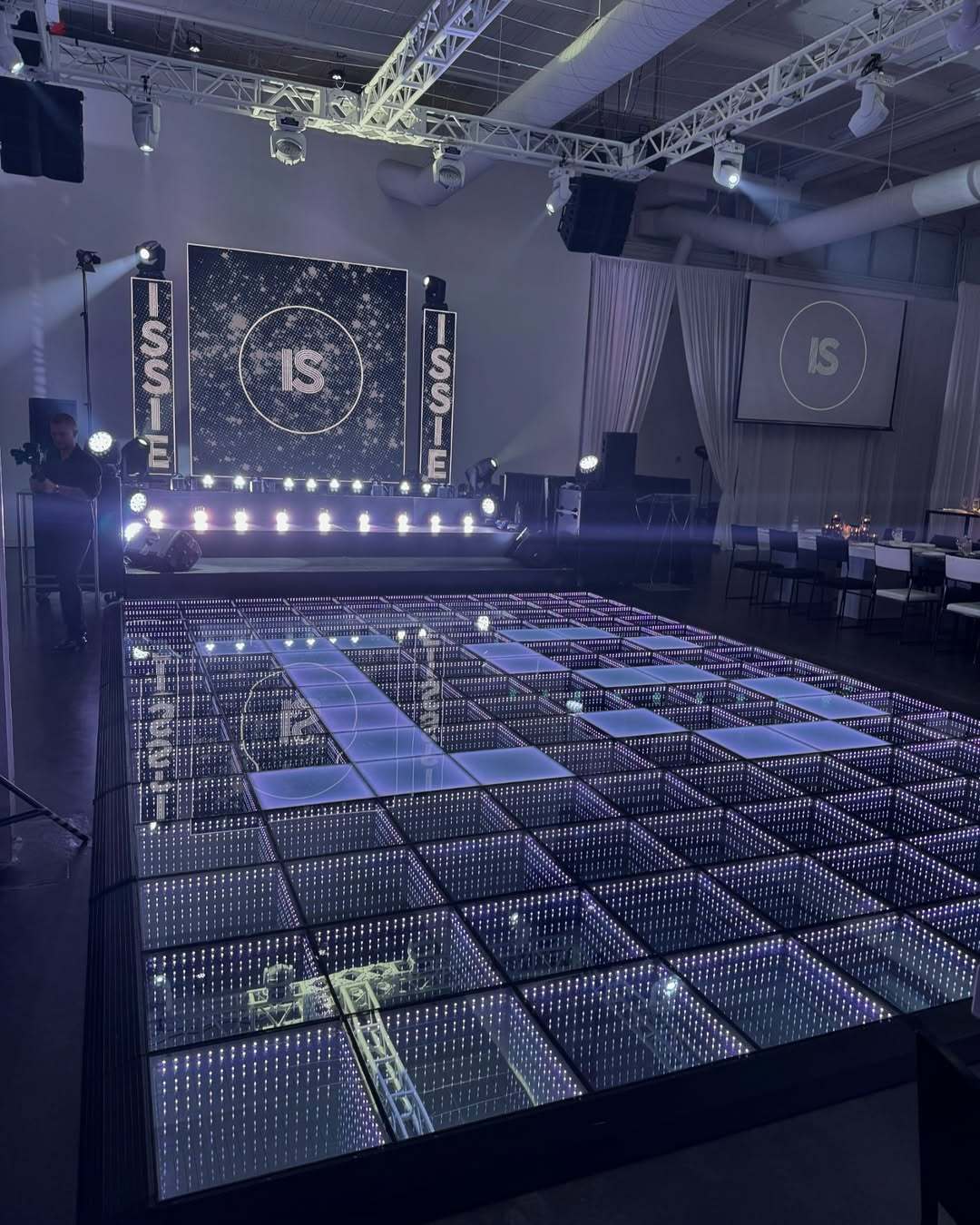 Waterproof Outdoor RGB LED Dance Floor for Wedding Party DJ Stage Light Event Rental Nightclub Lighting System