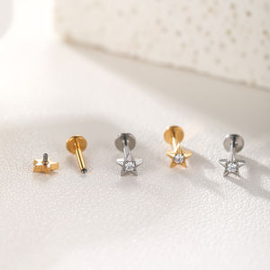 लिंगची टाइटेनियम आंतरिक थ्रेडेड स्टार ट्रेगमस नीरिंग न्यूनतम ज़िरकॉन भेदी छोटे हीरा स्टार फ्लैट बैक कान स्टड - Product Image 3