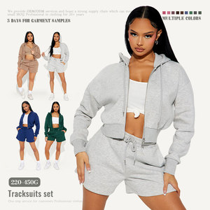 Completo Sportivo da Donna Grigio Corto in Cotone con <span class=keywords><strong>Felpa</strong></span> e Pantaloncini, <span class=keywords><strong>Felpa</strong></span> con <span class=keywords><strong>Cappuccio</strong></span> e Zip e Shorts, Set Due Pezzi all'Ingrosso - Product Image 1