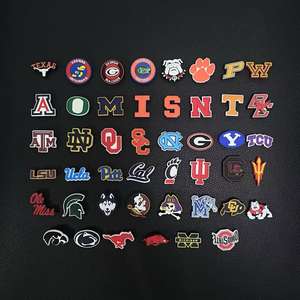 Nieuwe Nationale Collegiale Accessoires Voor Atletiekverenigingen En Verschillende Schoenenbedel Van Het <span class=keywords><strong>Ncaa</strong></span>-Team Voor Fans Voetbalcharmes - Product Image 2