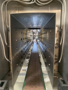 YINGYI Tunnel de rétraction à vapeur électrique automatique de 4,0 m en acier inoxydable, à économie d'énergie, avec roulement de moteur, certifié CE, pour manchons rétractables et <span class=keywords><strong>engrenages</strong></span> en bois - Product Image 4