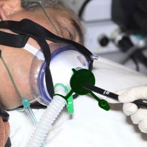 Nhà máy sản xuất dùng một lần PVC thủ tục mặt nạ oxy cho nội soi hoặc bronchoscopy - Product Image 1