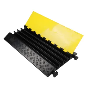 Supplier Driveway Traffic Speed Bumps Rubber Cable Protector One Channel For Wire