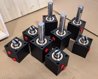 Mini vérin hydraulique carré vertical à double effet, avec roulement, diamètre de trou de 40 mm, pression de 140 bars, pour moules