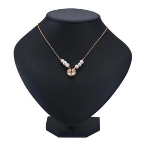 Collar de Concha en Forma de Corazón de Moda al por Mayor con Colgante de Trébol de la Suerte y Cadena de Perlas de Agua Dulce - Product Image 4