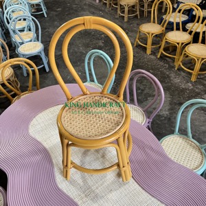 Silla para niños de ratán natural ecológica de primera calidad hecha a mano para espacios elegantes y cómodos en la sala de estar, cocina y dormitorio - Product Image 4