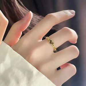 Anillo de Acero Inoxidable Chapado en Oro con Corazón, Joyería de Moda Impermeable y Antideslustre para Mujer, Novedad de <span class=keywords><strong>Verano</strong></span> - Product Image 2