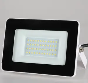 iP66 في الأماكن الخارجية المفتوحة ضد الماء led ضوء الفيضانات الأسود قوس ضوء التخييم Pcb مع رقاقة Smd للاصباخ المصنع