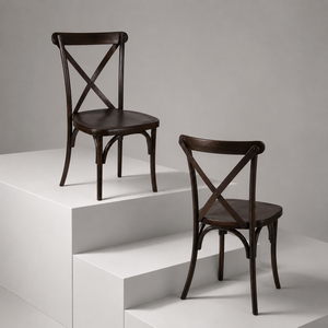 Silla Crossback de Resina Marrón Oscuro, Diseño Industrial Moderno, Ajustable, Construcción Robusta, Asiento Versátil para Comedor y Exteriores - Product Image 1