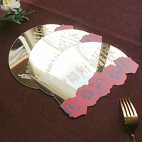 Tarjeta de Menú Redonda de Acrílico Dorado de Lujo con Espejo, Impresión UV, Rosa Roja, Texto Personalizado para Decoración de Mesa de Banquete de Boda