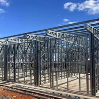 Sélection de matériaux recyclables, structure en acier circulaire, projet de construction, certification CE