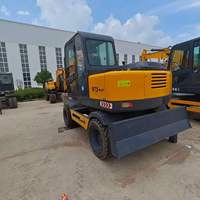 Excavatrice sur pneus d'occasion 7 tonnes XINYUAN 75, faible nombre d'heures, bon état, en stock à vendre