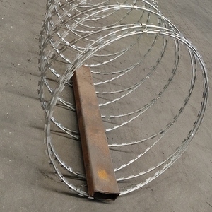 Mejores Ventas, Bajo Precio, Alta Calidad, Alambre de Púas <span class=keywords><strong>Concertina</strong></span> BTO-22, Alambre de Púas Conductivo, 500 mm por Rollo, Cerca Anti-Escalada - Product Image 2