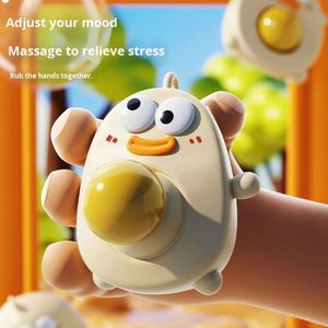 Juguete de Plástico Creativo para Apretar y Lanzar, Juguete Antiestrés de Bolsillo para Niños, Adornos para Aliviar el Estrés, Caja Sorpresa, Regalo Unisex - Product Image 3