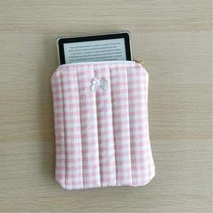 Fundas protectoras personalizadas con estampado de cinta acolchada para tableta <span class=keywords><strong>Kindle</strong></span>, funda protectora para lector electrónico con bordado, funda de guinga rosa para bebé - Product Image 1