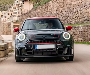 Kit carrosserie style JCW pour Mini F55 4 portes (2014-2020) – Pare-chocs avant et arrière pour mise à niveau Mini Facelift 2021 – Qualité supérieure, neuf - Product Image 4