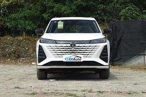 Nouveau Changan CS75 Plus 4x4 Turbo SUV, voiture essence à faible consommation, pneus R18, conduite à gauche pour adultes, intérieur sombre, prix Chine - Product Image 2