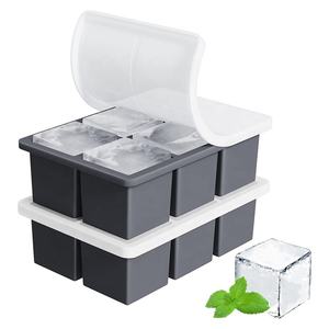 Grand <span class=keywords><strong>bac</strong></span> à glaçons en silicone réutilisable et sans bpa <span class=keywords><strong>avec</strong></span> <span class=keywords><strong>couvercle</strong></span> Moule à glaçons carré Grande machine à glaçons 4/6/8 grilles - Product Image 1