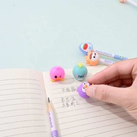 Q3003 Ensemble de crayons et gommes en forme de petit sapin de Noël mignon, multicolore, idéal pour les étudiants, cadeau pour la maternelle, animaux