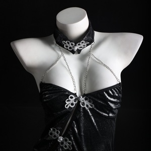 Ensemble de lingerie sexy Lemon Story avec collier chaîne et dos nu pour femme, accessoires rétro - Product Image 1