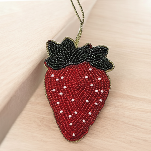 Perles suspendues en zari de fraise faites à la main, accessoire décoratif en soie et pierre pour la maison, les vêtements, les porte-clés, les cadeaux et la décoration festive - Product Image 1