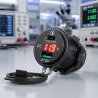 Prise QC3.0 ON/OFF avec Voltmètre Rouge, Chargeur USB pour Moto, Chargeur USB Type C pour Téléphone, GPS, Caméra