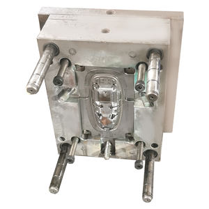 Conception de moulage par injection Industrie des produits pour animaux de compagnie Pince-laisse pour animaux de compagnie Transporteur pour animaux de compagnie Moule en silicone Moule à injection en plastique - Product Image 2