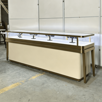 Vitrine de Comptoir de Luxe Verrouillable en Verre pour Bijoux avec Éclairage LED, Meuble de Présentation Écologique Personnalisable pour la Vente au Détail et la Décoration Intérieure