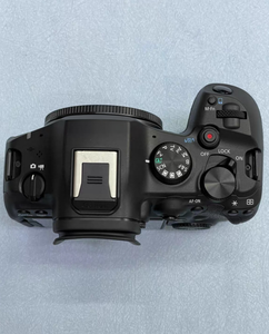 Cámara sin Espejo EOS R6 Mark III, Solo Cuerpo, Full Frame, Sin Rayones - Product Image 4
