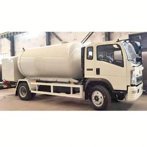 Sinotruck HOWO Nouveau Transporteur GPL Manuel 6000L & 10000L Véhicule Spécialisé 170HP 16000kg Masse Totale Autorisée - Product Image 3