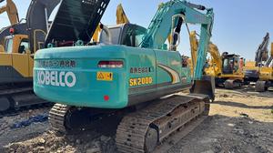 Excavatrice d'occasion Kobelco SK200 de 20 tonnes de haute qualité, provenance Japon, modèle moyen, homologuée EPA/CE - Product Image 2