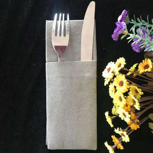 <span class=keywords><strong>Servilleta</strong></span> de Papel Airlaid Kangaroo con Bolsillo para Cubiertos en la Parte Delantera - Product Image 6