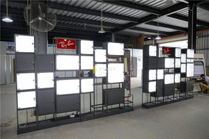 Design personalizzato <span class=keywords><strong>occhiali</strong></span> da <span class=keywords><strong>sole</strong></span> ottici negozio Display mobili decorazione d'interni <span class=keywords><strong>rayban</strong></span> <span class=keywords><strong>occhiali</strong></span> da <span class=keywords><strong>sole</strong></span> in legno Display vetrina - Product Image 4