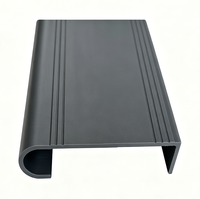 Profilé d'escalier en PRF (Plastique Renforcé de Fibres) pultrudé à angle arrondi, couleur personnalisée, pour passerelle industrielle, protection antidérapante SN01