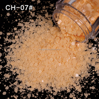 Toptan Altıgen Şekilli Toksik Olmayan Sim Karışık Boyutlu Makaron Şeklinde Epoksi Reçine El Sanatları Bardakları Noel 2oz Shaker Ambalajı için