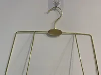 Cintre en métal personnalisé avec logo pour maillots de bain – Cintre de luxe en or rose en forme de corps pour maillots de bain et lingerie