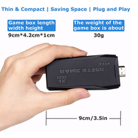 M8 Handheld Game Player Manette de jeu sans fil Console de jeu vidéo 32G avec 2 contrôleurs Jeux de poche pour enfants et adultes