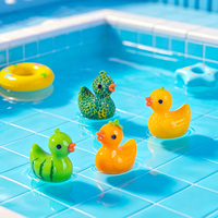 Figur Resin Bebek Buah Mini Warna-warni, Ornamen Miniatur Kerajinan untuk Taman Peri, Lanskap Mikro, Dekorasi Rumah Boneka, dan Kolam Renang