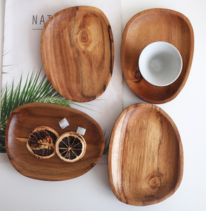 Plateau en bois d'acacia avec pieds, forme galet, plat <span class=keywords><strong>de</strong></span> service, bol à apéritifs, à collations et à noix, décoration rustique style ferme, vente en gros - Product Image 1