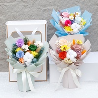 Buket bunga mawar kering sentuhan asli kustom untuk bunga abadi hadiah Hari Valentine tengah buket mawar alami yang diawetkan