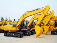 Excavatrice sur chenilles fiable XE215C avec moteur diesel de 128,5 kW et poids de machine de 21 900 kg