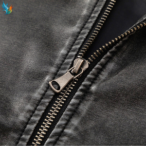 Veste streetwear oversize déstructurée à coutures apparentes pour <span class=keywords><strong>homme</strong></span>, en cuir noir délavé vintage - Product Image 5