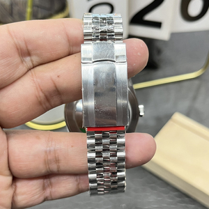 Montre mécanique de luxe pour homme de marque haut de gamme, étanche, design sportif, affichage lumineux des phases lunaires, bracelet en acier inoxydable, fonction alarme - Product Image 3