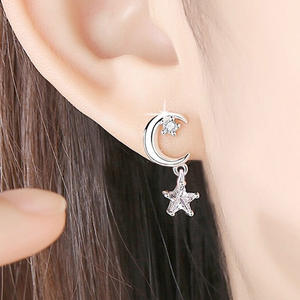 Orecchini a perno E730 in oro bianco con zirconi per donna, gioielli alla moda, regalo, in lega metallica, taglio brillante rotondo, montatura a griffe - Product Image 6