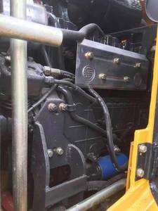 Chargeuse sur pneus d'occasion 856, 5 tonnes, moteur Cummins haute performance, pompe Denison, puissance 60KW, 90% neuve, matériel d'occasion - Product Image 6