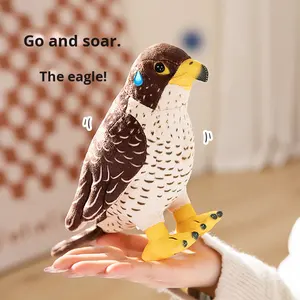 Jouet en <span class=keywords><strong>peluche</strong></span> d'aigle simulé transfrontalier ornement cognitif pour enfants accessoire Photo ours faucon faucon lavé soulagement du Stress anniversaire - Product Image 2