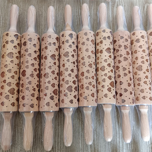 Tùy Chỉnh Phim Hoạt Hình Bánh Ngọt Con Lăn Kết Cấu Nướng Công Cụ Giáng Sinh Cán <span class=keywords><strong>Pin</strong></span> Gỗ Cán <span class=keywords><strong>Pin</strong></span> Với Độ Dày Nhẫn - Product Image 5