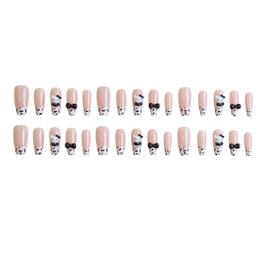 <span class=keywords><strong>Uñas</strong></span> Postizas Francesas Cortas Cuadradas Color Nude con Puntas con Estampado de Vaca y Dijes de Gatitos, Venta al Por Mayor - Product Image 5