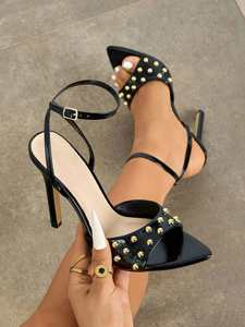 Escarpins noirs à bout ouvert avec bride cheville et clous dorés – Chaussures d'été tendance à talons aiguilles - Product Image 3
